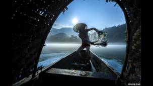 الصيد بالشباك للمصور ليمينغ تساو.