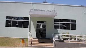 Fachada del Instituto de Química de São Carlos, perteneciente a la Universidad de São Paulo