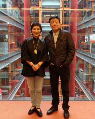 茅威濤（左）與導演郭小男在BBC接受專訪（攝影：子川）