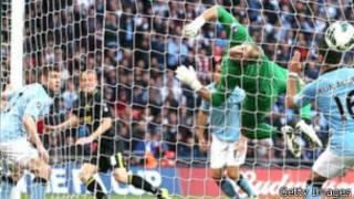 Ben Watson a marqué l'unique but de la victoire pour Wigan contre Manchester City à la dernière minute de jeu.