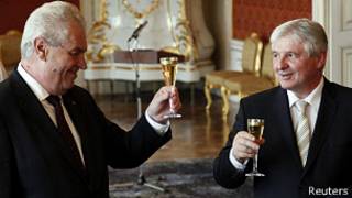 Jiri Rusnok y Milos Zeman
