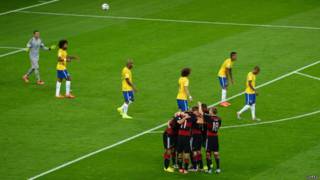 Comemoração alemã na semifinal contra o Brasil