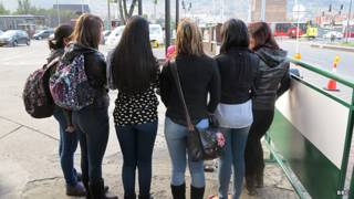 Las agentes encubiertas del Grupo Élite Transmilenio de la policía de Bogotá.