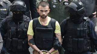 150927114711_bangkok_suspect_reenact_attack_640x360_afpgetty.jpg