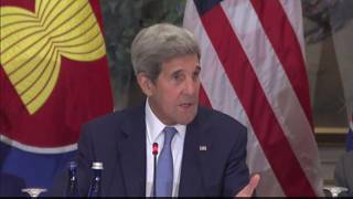 151001015030_kerry-asean-640.jpg