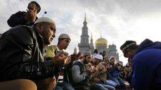 151007112727_russian_muslims__640x360_ep