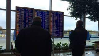 151024072926_ukraine_bans_russia_airlines_624x351__nocredit.jpg