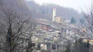 Ostana, pueblo de Italia