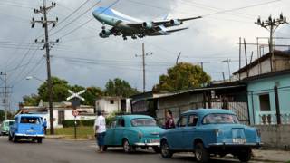 El avión oficial del gobierno de EE.UU., el mítico Air Force One, aterriza en La Habana