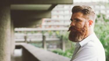 160419160636_bearded_man.jpg