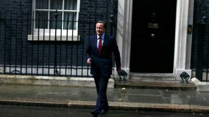 رئيس الوزراء ديفيد كامرون يغادر منصبه رئيسا للوزراء
