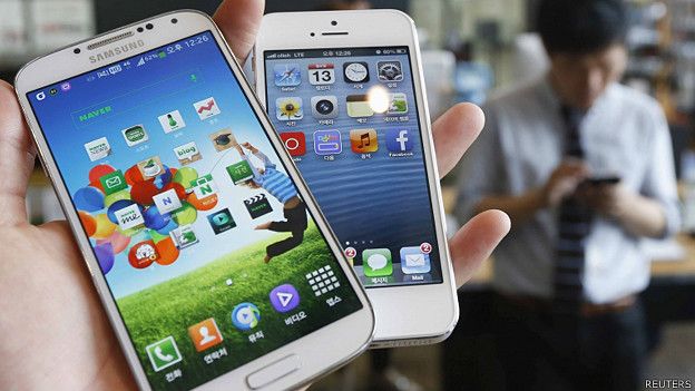 Cell phone Samsung vs. Apple