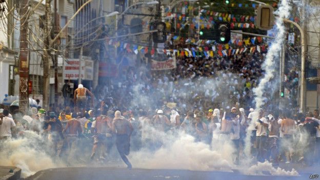 Protesto em Salvador em junho de 2013 | Foto: AFP