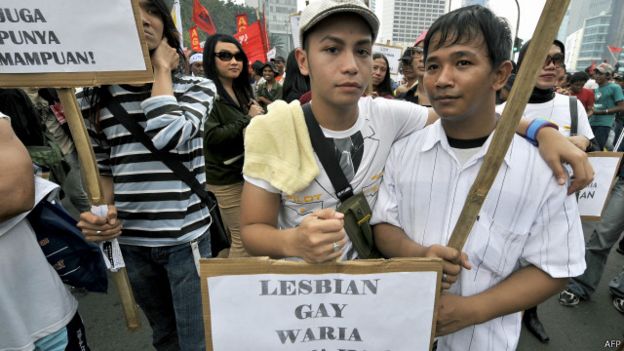 LGBT