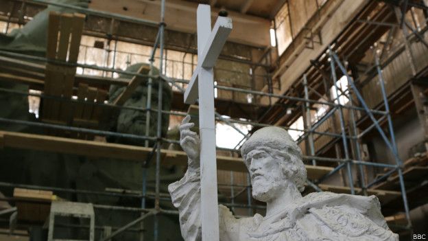 Глиняная модель памятника князю Владимиру