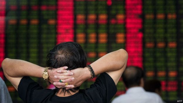150824024236_cn_china_stock_shanghai_624x351_afp.jpg