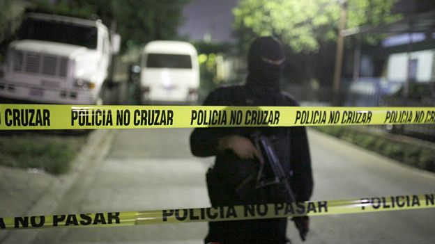 Policía de El Salvador