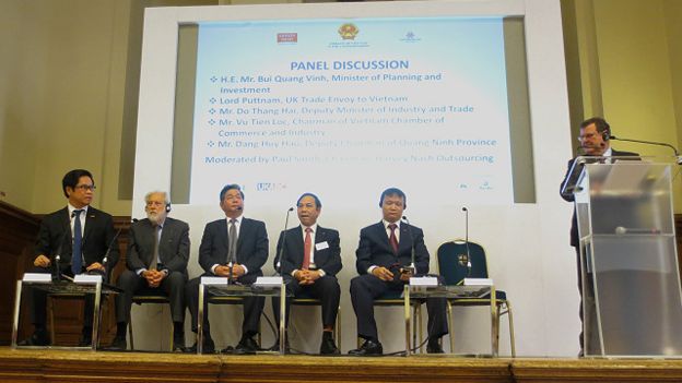 Phần thảo luận tại Diễn đàn Kinh tế Việt Nam Anh Quốc hôm 10/9 tại London