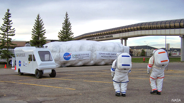 Hábitat creado por De León en 2009. (foto: NASA)