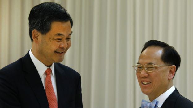 资料图片：现任特首梁振英和前任特首曾荫权