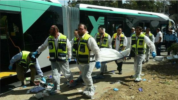 Ataque a un bus en Israel