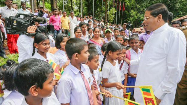 151106125338_maithree_moragahakanda_chil