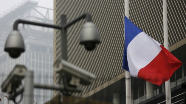 அப்பாவின் உயிரை காத்த ஐந்து வயது சிறுவன்