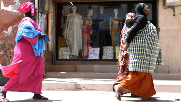151118163759_burqa_ban_senegal_2_624x351