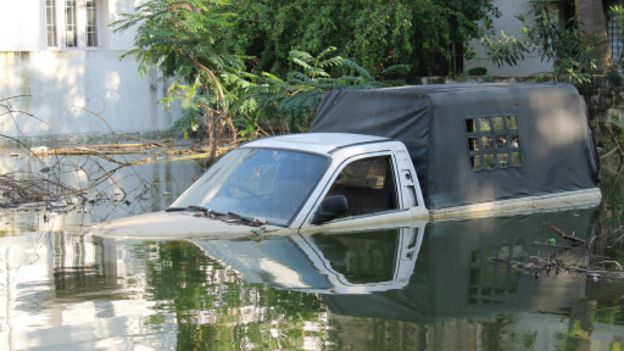 151124154117_chennai_rains_flood_512x288
