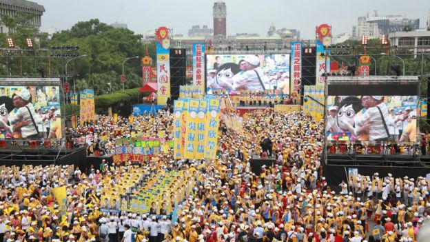 民國黨先前在台北舉辦的活動據稱至少有三萬人參加（民國黨宣傳部提供，資料照片）。