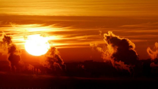 151213053412_cn_sunrise_emission_512x288