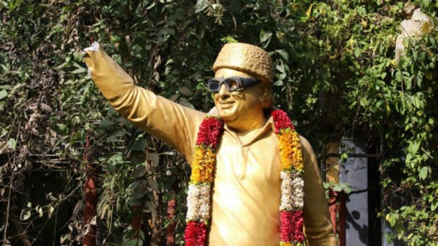 151213154446_mgr_statue_chennai_512x288_
