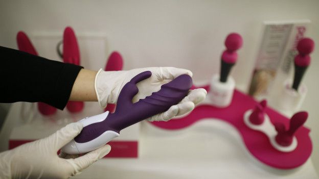 Искуственнгый фаллос