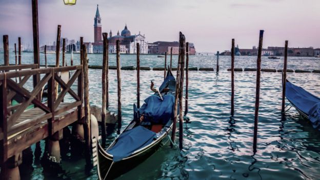 Una góndola en Venecia