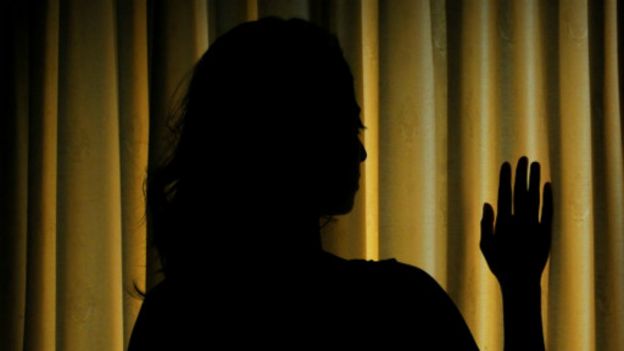 Mujer víctima de abuso