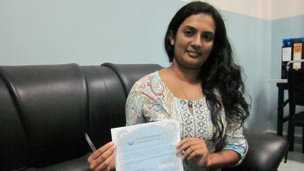 தனது புத்தமத நம்பிக்கை கண்தானம் செய்ய ஊக்குவிப்பதாக கூறுகிறார் விஷ்வானி பசாதி என்ற மாணவி