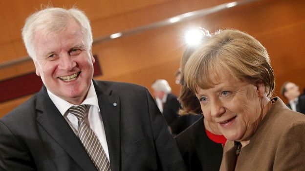 Меркель и Зеехофер
