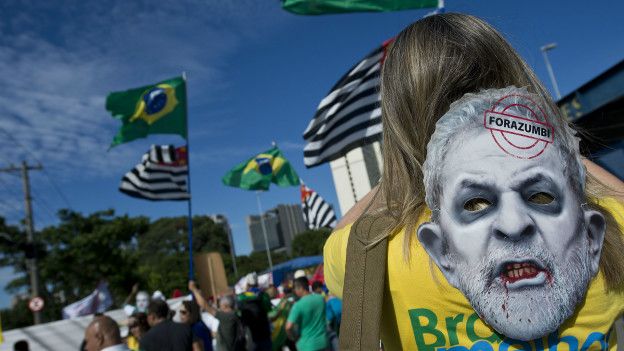 Manifestación contra Lula