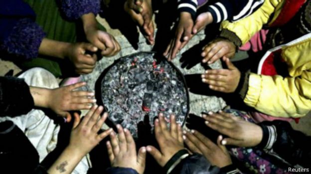 160306084009_islamic_state_children_512x