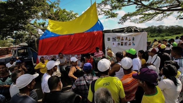 Una protesta por la desaparición de los mineros.