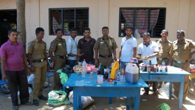 160319124440_indians_arrest_in_kathankud