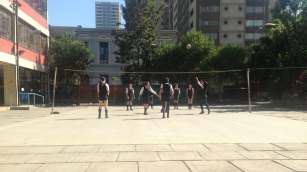 160413114215_chile_640x360_sanjayadhakalbbc_nocredit.jpg