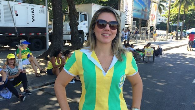 Abogada brasileña Renata Pinto