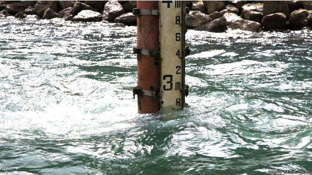 http://ichef-1.bbci.co.uk/news/ws/624/amz/worldservice/live/assets/images/2016/04/24/160424180333_tide_gauges_reveal_that_sea_levels_are_rising__624x351_alamystockphoto.jpg