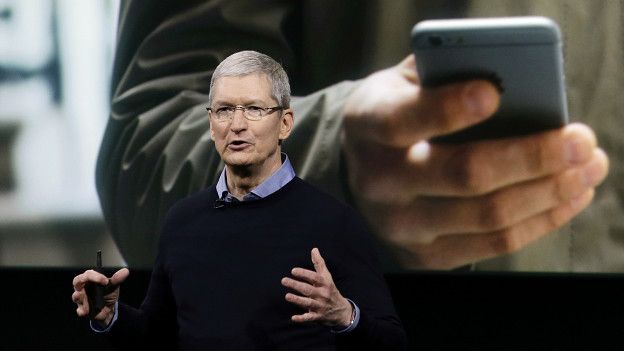 160427173429_tim_cook_624x351_ap_nocredi