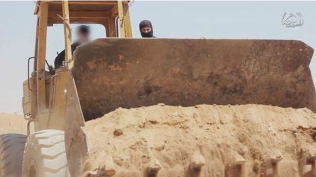 Militantes de EI borrando la frontera entre Siria e Irak