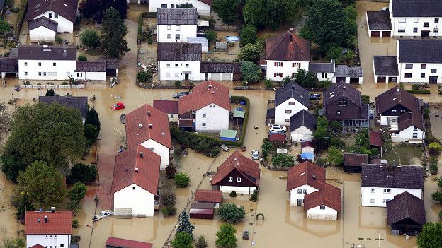 160602174740_bavaria_flood_624x351_reuters_nocredit.jpg