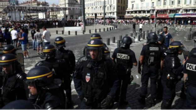 Les supporters russes étaient préparés aux troubles de Marseille, selon les autorités.