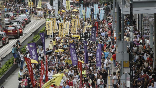 香港團體上街示威