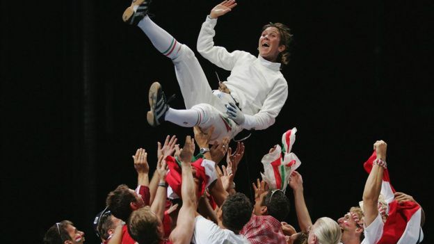 160803095737_pic_gal_olympics_1_976x549_